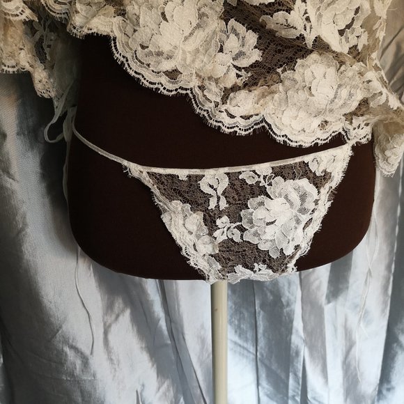 Bridal two piece lace lingerie NEW Size M - Picture 4 of 5